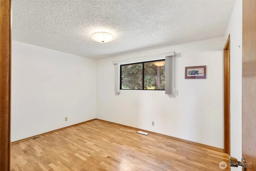 Property photo for 18664 11th Avenue Ne, Poulsbo photo 17