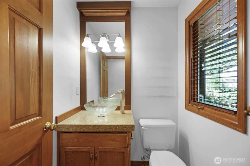 Property photo for 2410 223rd Place Ne, Sammamish photo 17