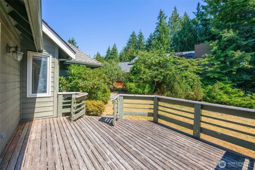 Property photo for 2410 223rd Place Ne, Sammamish photo 30