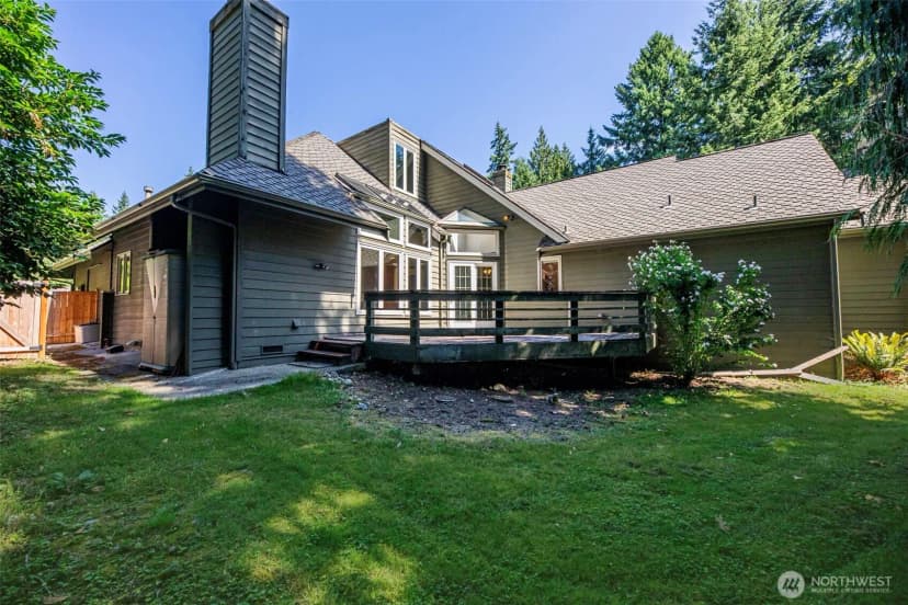 Property photo for 2410 223rd Place Ne, Sammamish photo 31