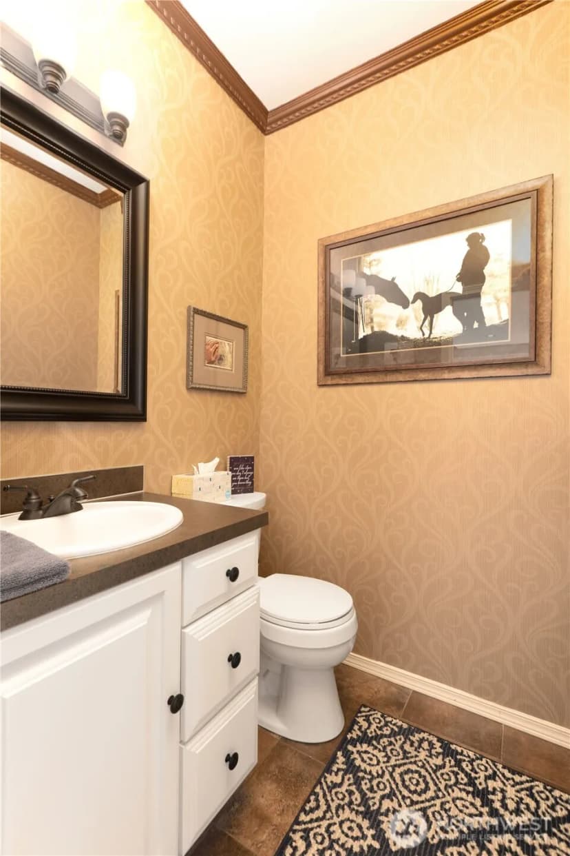 Property photo for 29216 39th Avenue S, Roy photo 31