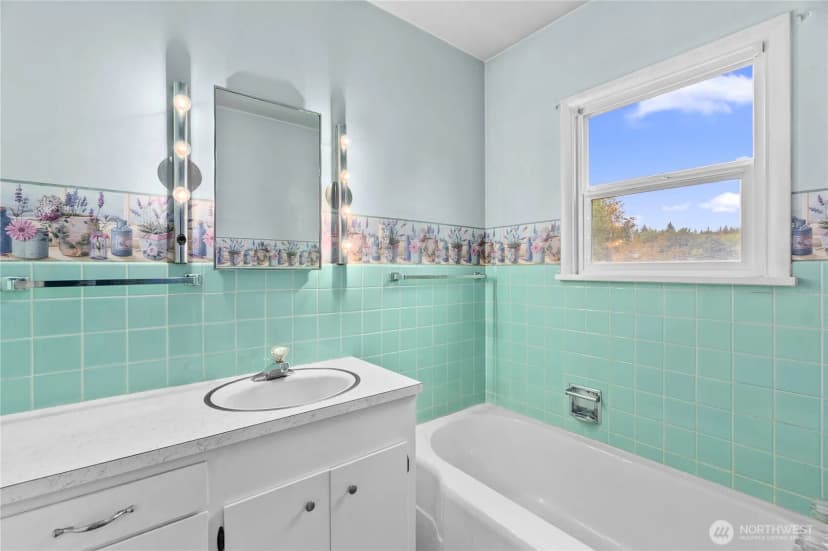 Property photo for 3736 South Bay Road Ne, Olympia photo 21