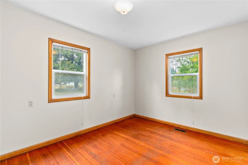 Property photo for 3736 South Bay Road Ne, Olympia photo 19