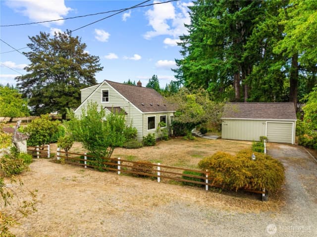 Property photo for 3736 South Bay Road Ne, Olympia photo 4
