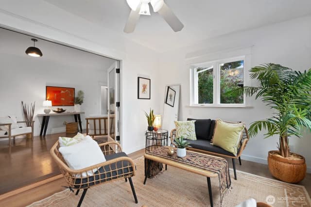 Property photo for 5626 46th Avenue Sw, Seattle photo 5