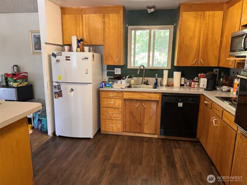 Property photo for 2508 S 219th Street, Des Moines photo 7