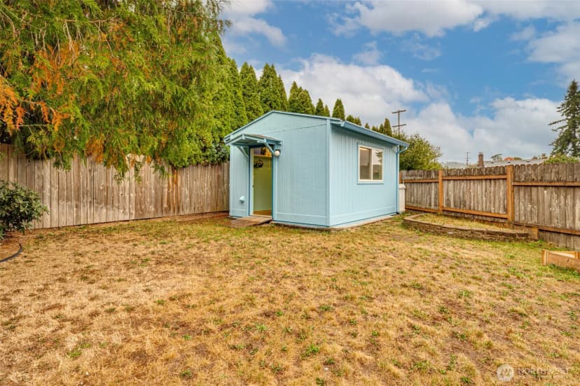 Property photo for 2185 Dahlia, Woodland photo 28