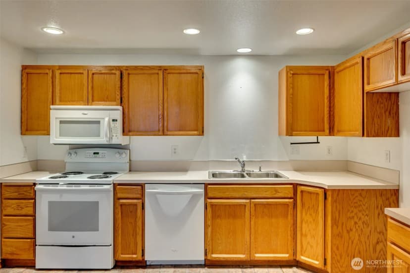 Property photo for 2185 Dahlia, Woodland photo 12