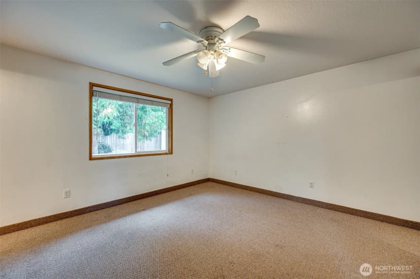 Property photo for 2185 Dahlia, Woodland photo 16