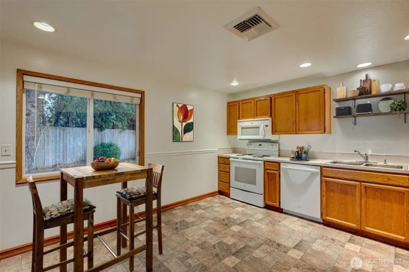 Property photo for 2185 Dahlia, Woodland photo 10