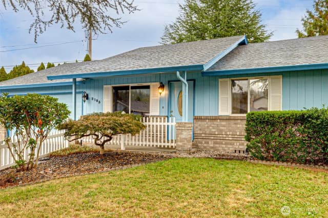 Property photo for 2185 Dahlia, Woodland photo 2