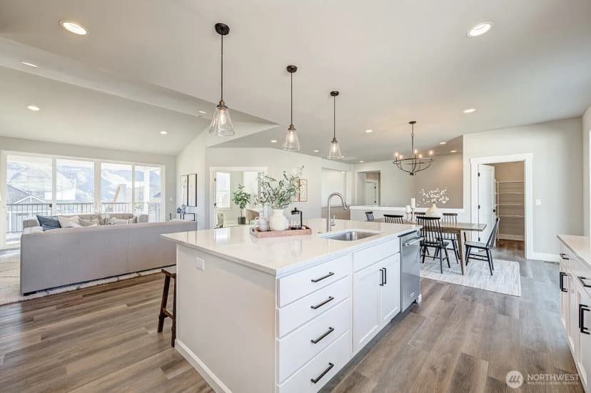 Property photo for 651 S Juli Avenue, East Wenatchee photo 18