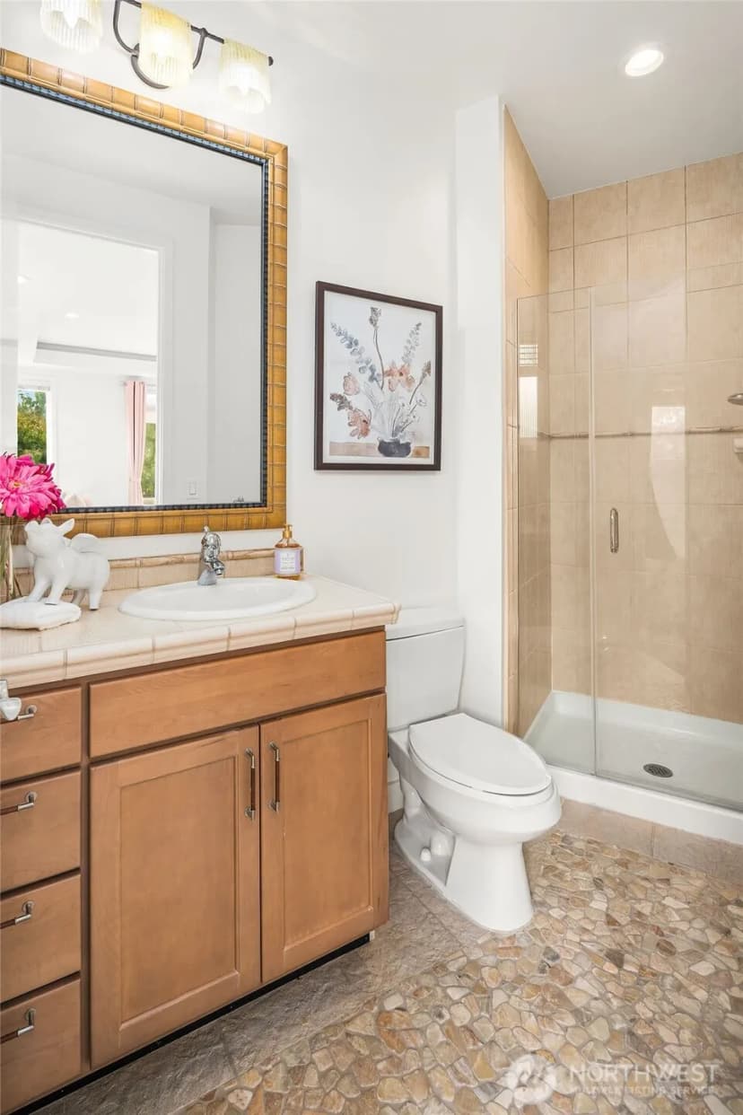 Property photo for 2246 81st Avenue Se, Mercer Island photo 18