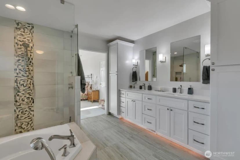 Property photo for 20204 Island Parkway E, Lake Tapps photo 19