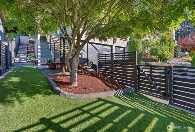 Property photo for 7808 45th Avenue Sw, Seattle photo 6