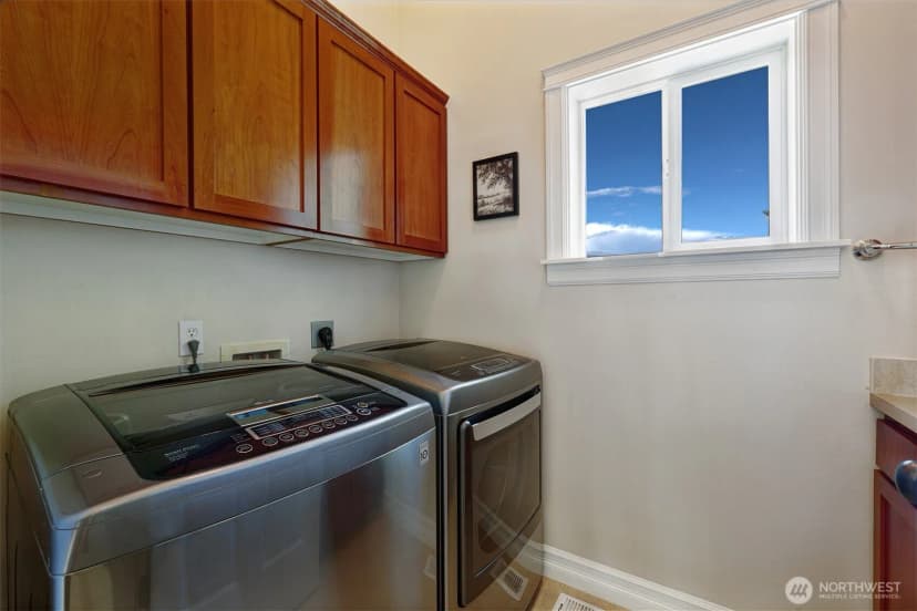 Property photo for 7808 45th Avenue Sw, Seattle photo 32