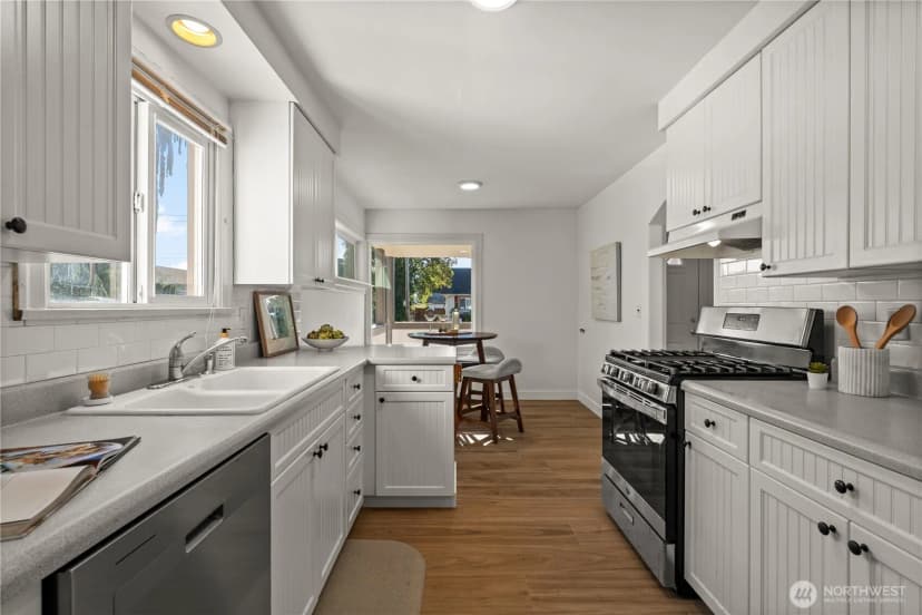 Property photo for 5219 S Thompson Avenue, Tacoma photo 16