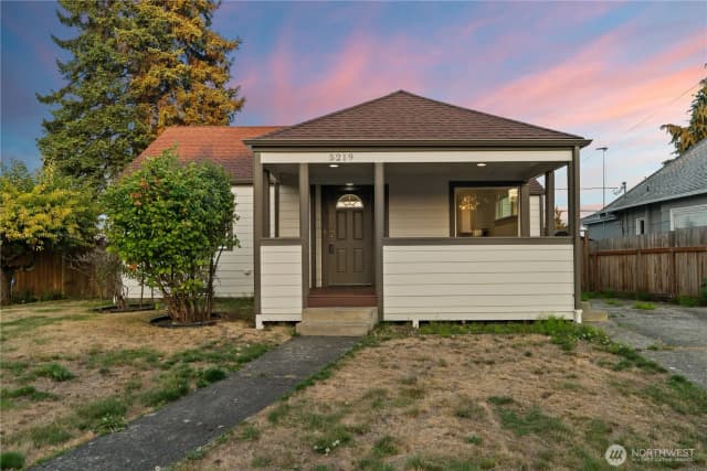 Property photo for 5219 S Thompson Avenue, Tacoma photo 4