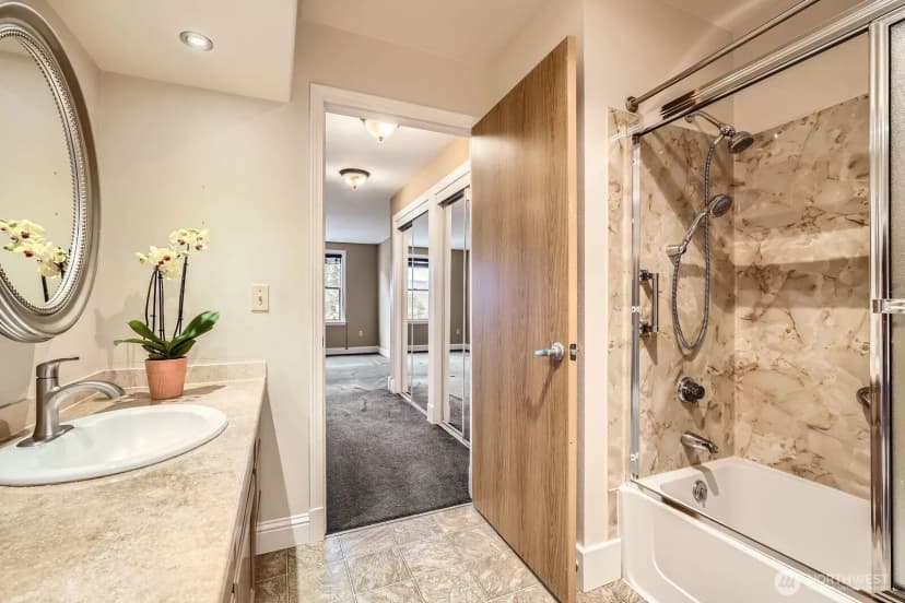 Property photo for 4105 Providence Point Drive Se, Issaquah photo 23