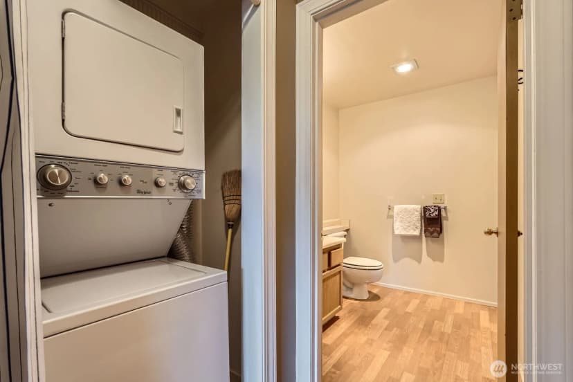 Property photo for 4105 Providence Point Drive Se, Issaquah photo 28