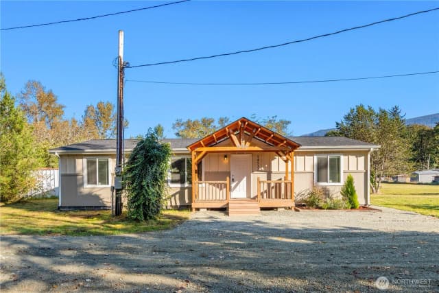 Property photo for 14532 387th Avenue Se, Gold Bar photo 2