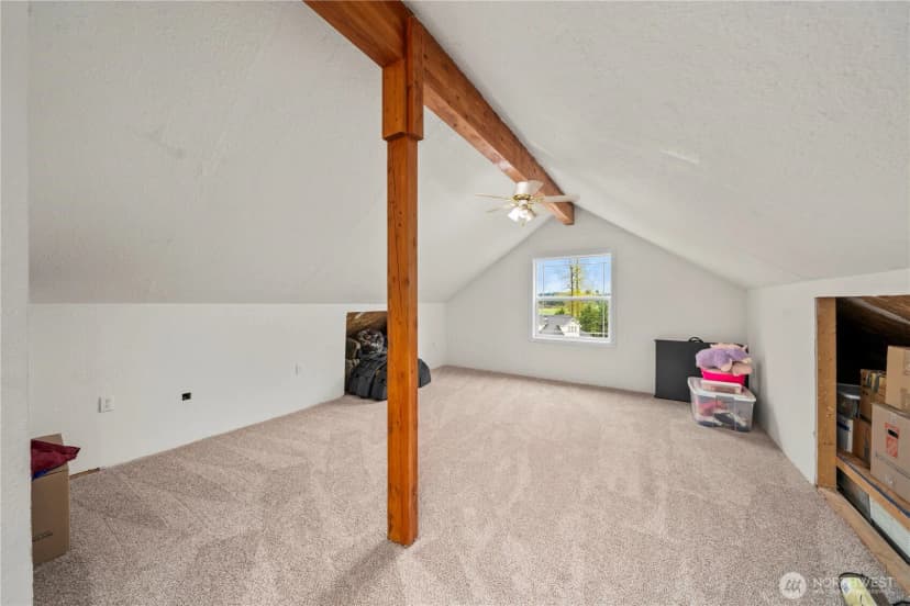 Property photo for 40122 268th Avenue Se, Enumclaw photo 22