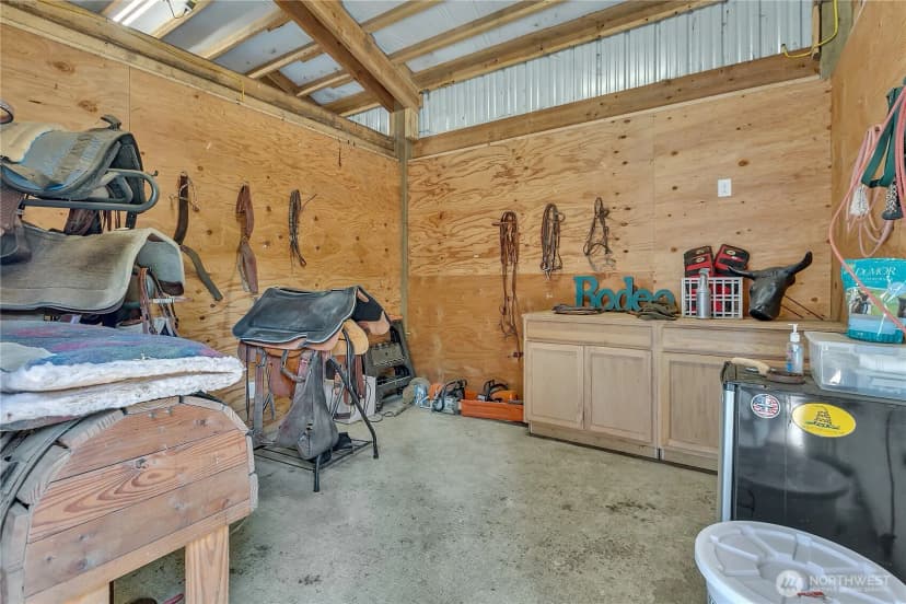 Property photo for 40122 268th Avenue Se, Enumclaw photo 32