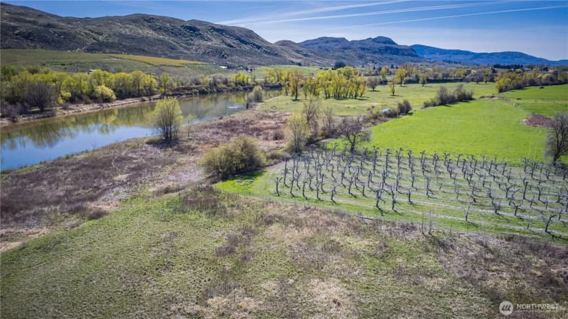 Property photo for 1096 Highway 7, Tonasket photo 34