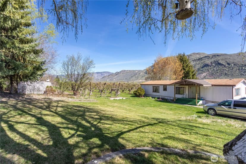 Property photo for 1096 Highway 7, Tonasket photo 7