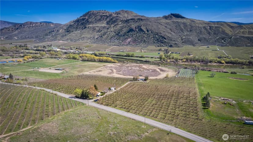 Property photo for 1096 Highway 7, Tonasket photo 38