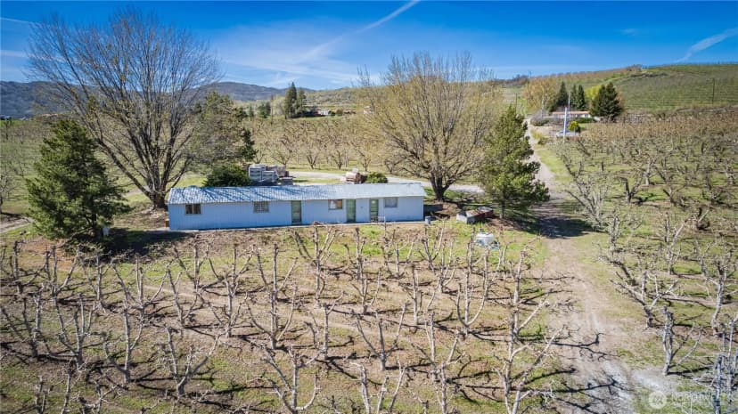 Property photo for 1096 Highway 7, Tonasket photo 24