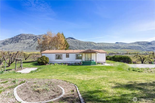 Property photo for 1096 Highway 7, Tonasket photo 5