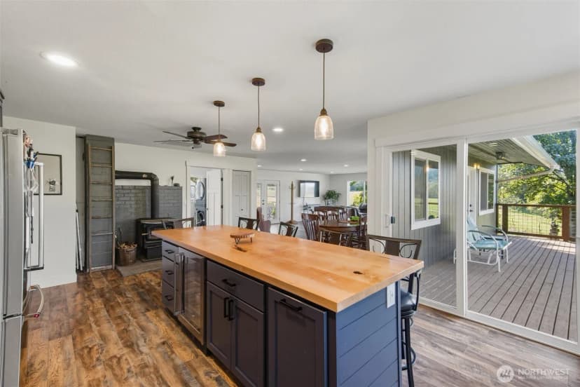 Property photo for 4955 South Pass Road, Sumas photo 6