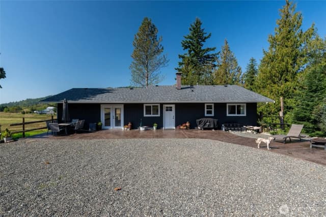 Property photo for 4955 South Pass Road, Sumas