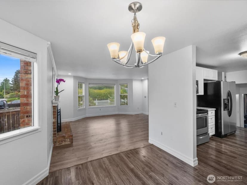 Property photo for 12434 Se 274th Street, Kent photo 10