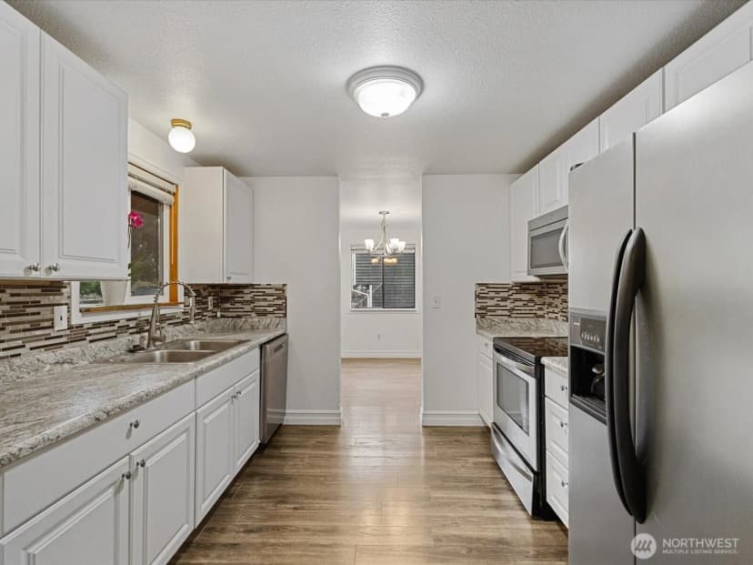 Property photo for 12434 Se 274th Street, Kent photo 16