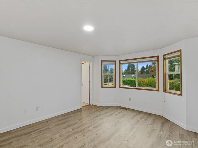 Property photo for 12434 Se 274th Street, Kent photo 19