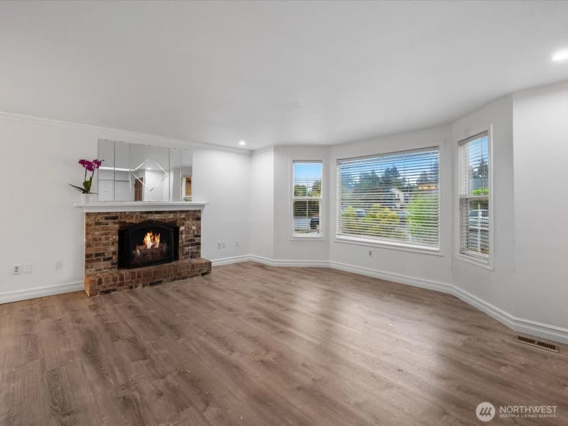 Property photo for 12434 Se 274th Street, Kent photo 6