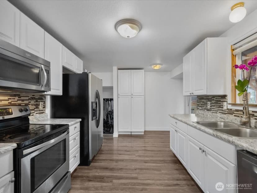 Property photo for 12434 Se 274th Street, Kent photo 11