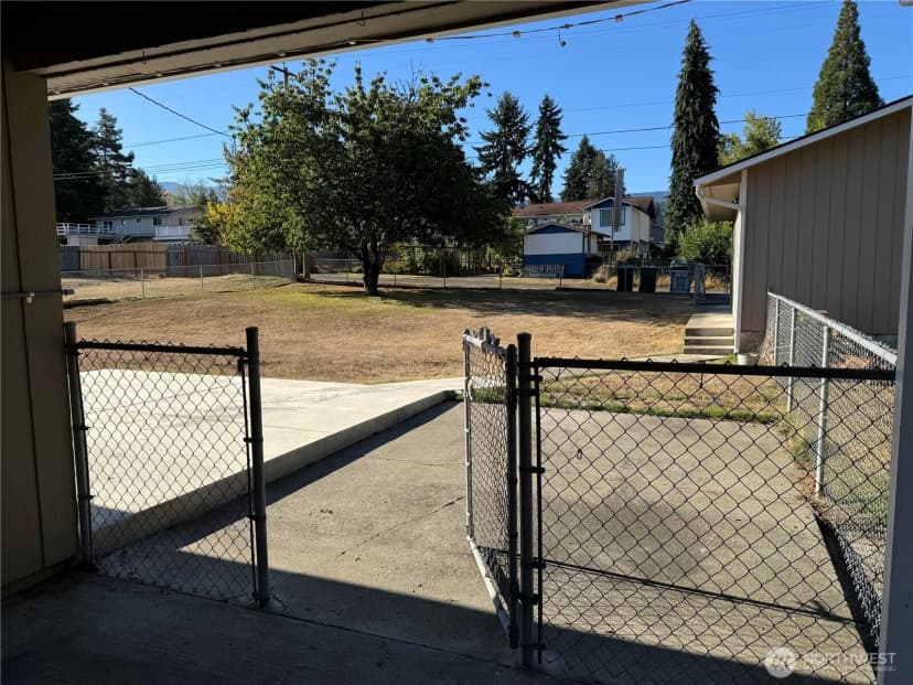 Property photo for 1230 W 18th Street, Port Angeles photo 8