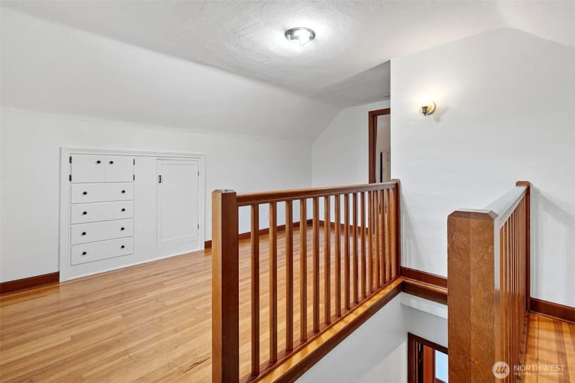 Property photo for 242 S 58th Street, Tacoma photo 15