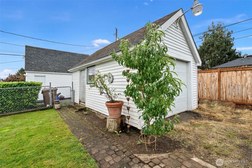 Property photo for 242 S 58th Street, Tacoma photo 27