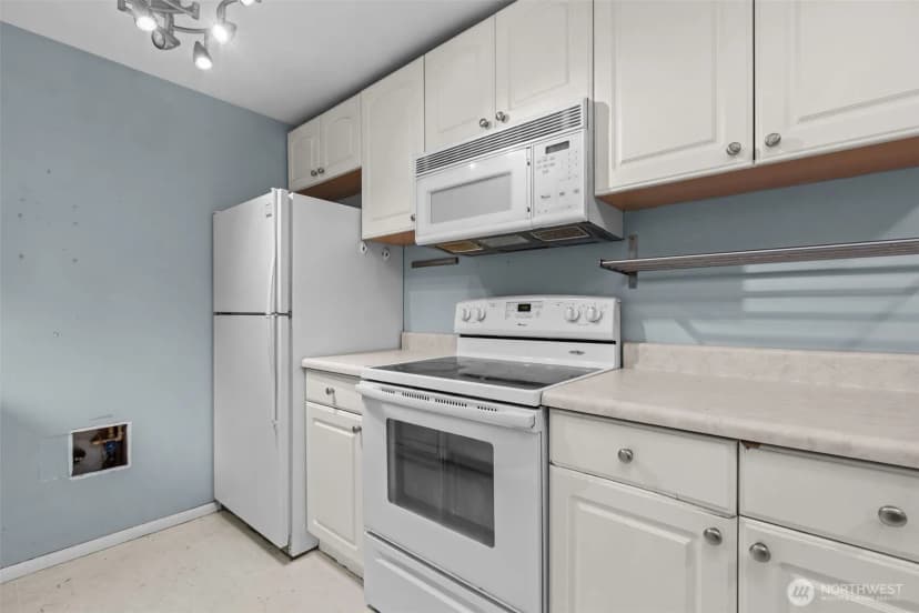 Property photo for 1011 Ne 158th Street, Shoreline photo 10