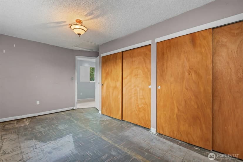 Property photo for 1011 Ne 158th Street, Shoreline photo 16