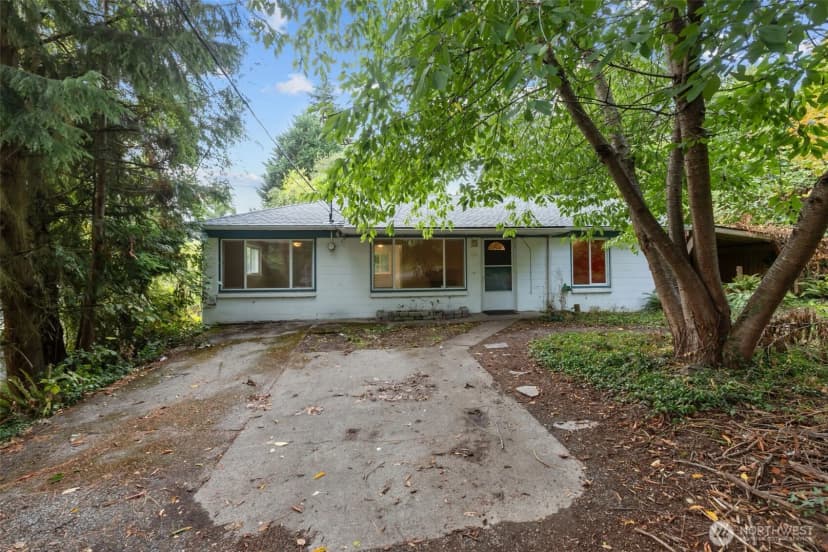 Property photo for 1011 Ne 158th Street, Shoreline photo 32