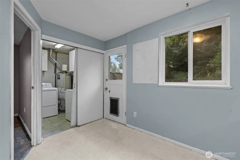 Property photo for 1011 Ne 158th Street, Shoreline photo 6