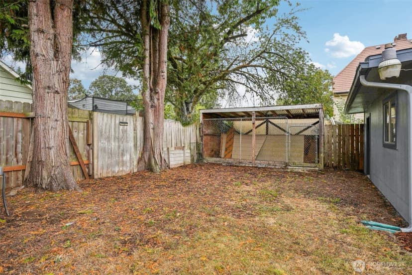 Property photo for 1602 Jefferson Street, Kelso photo 37