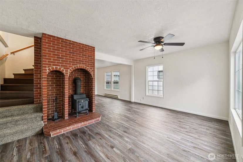 Property photo for 1602 Jefferson Street, Kelso photo 7