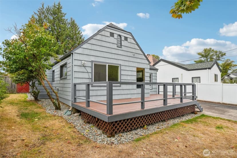 Property photo for 1602 Jefferson Street, Kelso photo 3