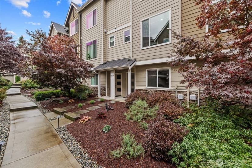 Property photo for 12925 3rd Avenue Se #d3, Everett photo 31